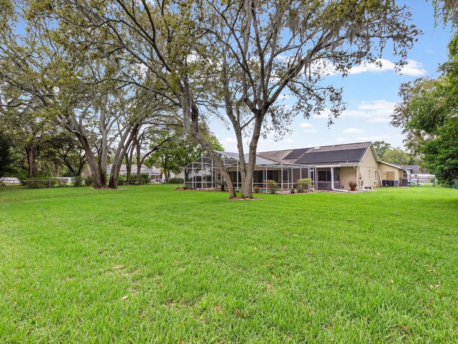 18602 WINDING OAKS BLVD, HUDSON, FL, 34667