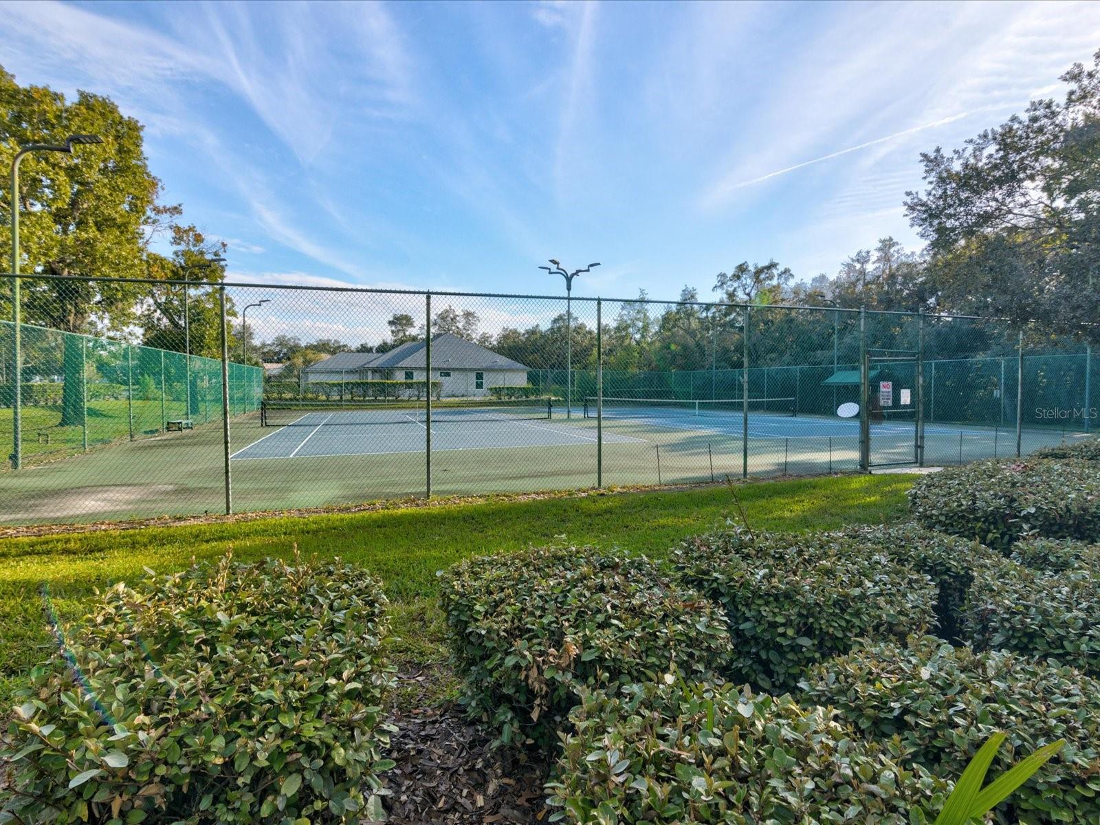 18602 WINDING OAKS BLVD, HUDSON, FL, 34667