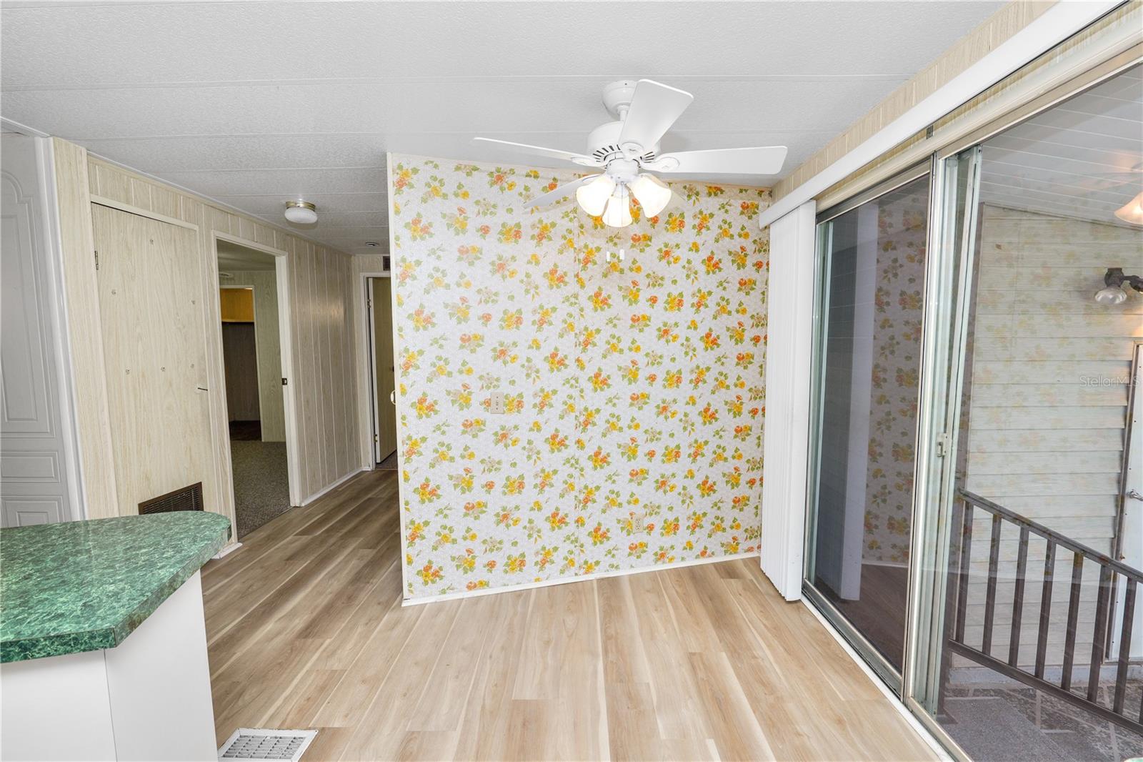 1610 REYNOLDS RD #4, LAKELAND, FL, 33801