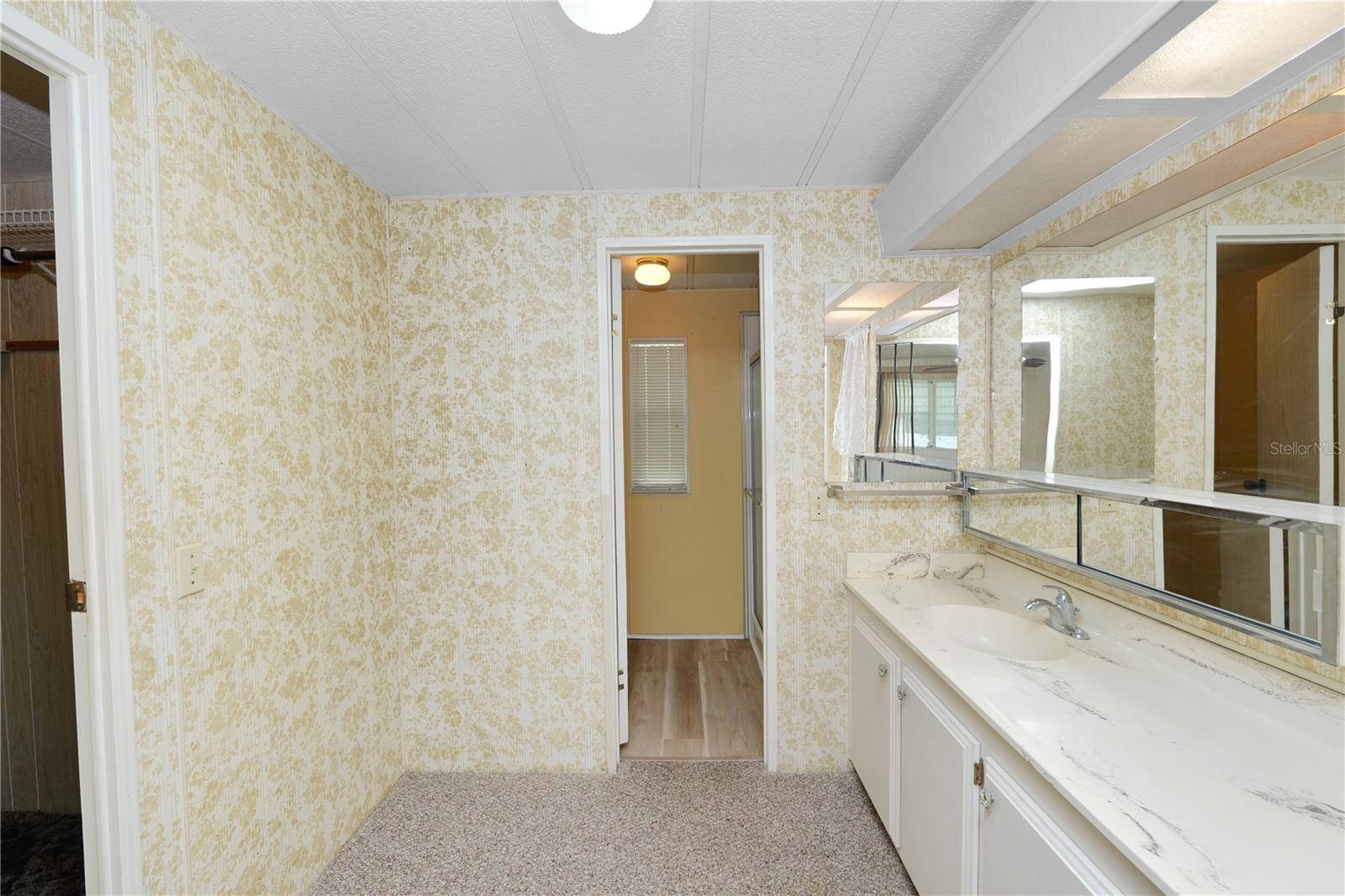 1610 REYNOLDS RD #4, LAKELAND, FL, 33801