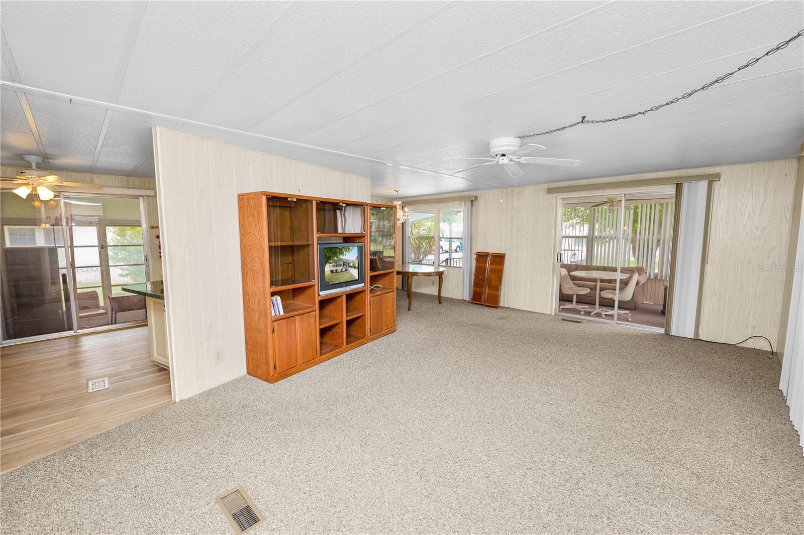 1610 REYNOLDS RD #4, LAKELAND, FL, 33801