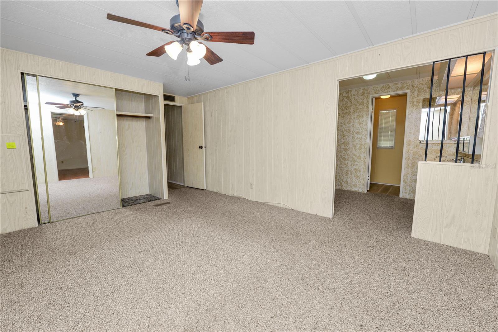 1610 REYNOLDS RD #4, LAKELAND, FL, 33801