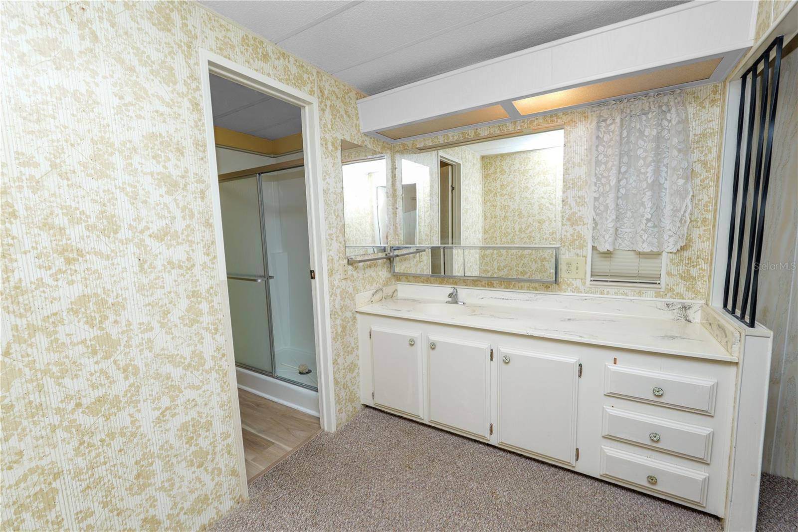 1610 REYNOLDS RD #4, LAKELAND, FL, 33801