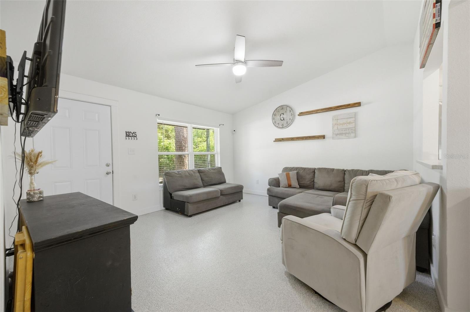 720 LOCUST ST, TARPON SPRINGS, FL, 34689