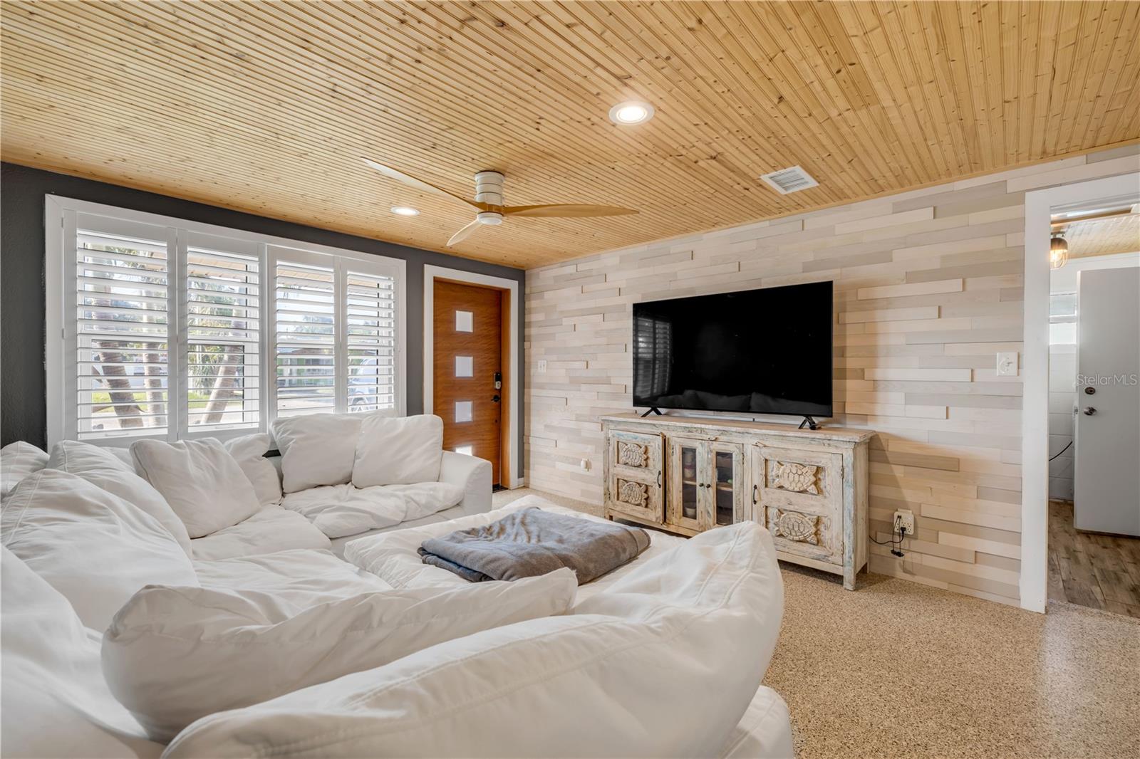 308 NORMANDY AVE, NEW SMYRNA BEACH, FL, 32169