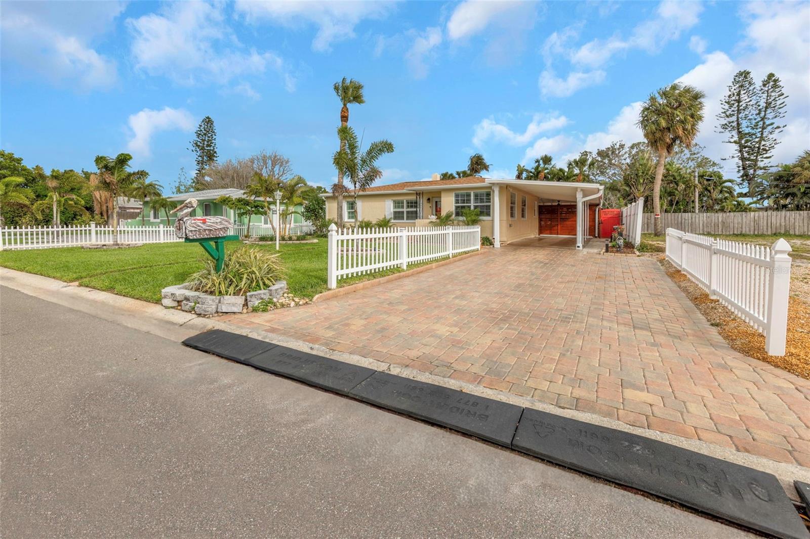 550 80TH AVE, ST PETE BEACH, FL, 33706