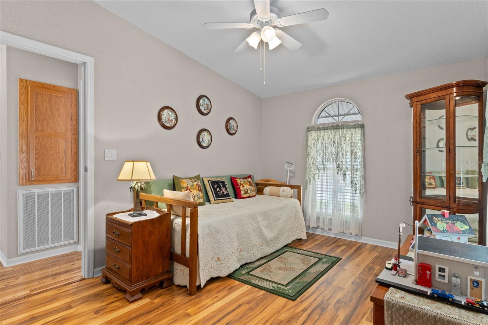 7340 DEVINE AVE, BROOKSVILLE, FL, 34613