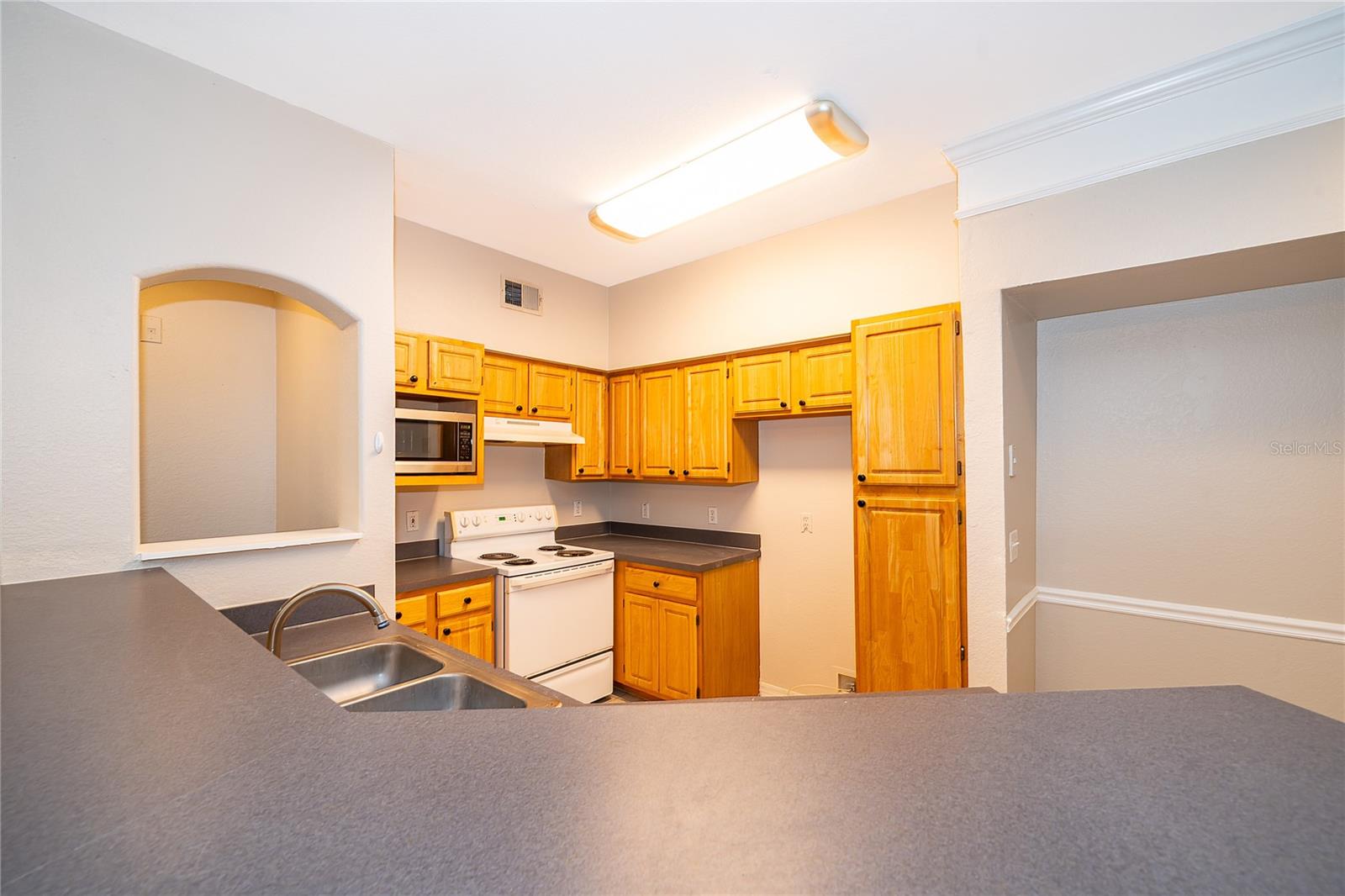 6663 QUEENS BOROUGH AVE #208, ORLANDO, FL, 32835