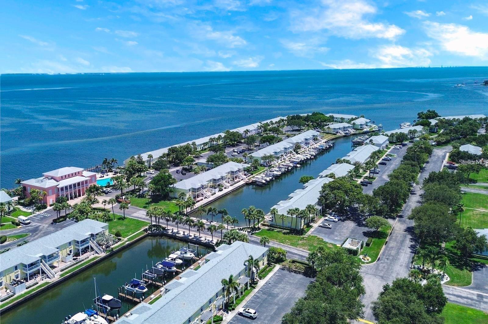 213 SEAHORSE DR SE #B, ST PETERSBURG, FL, 33705