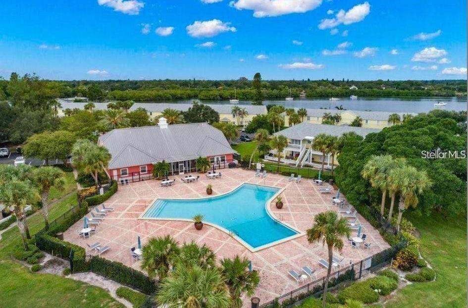 213 SEAHORSE DR SE #B, ST PETERSBURG, FL, 33705