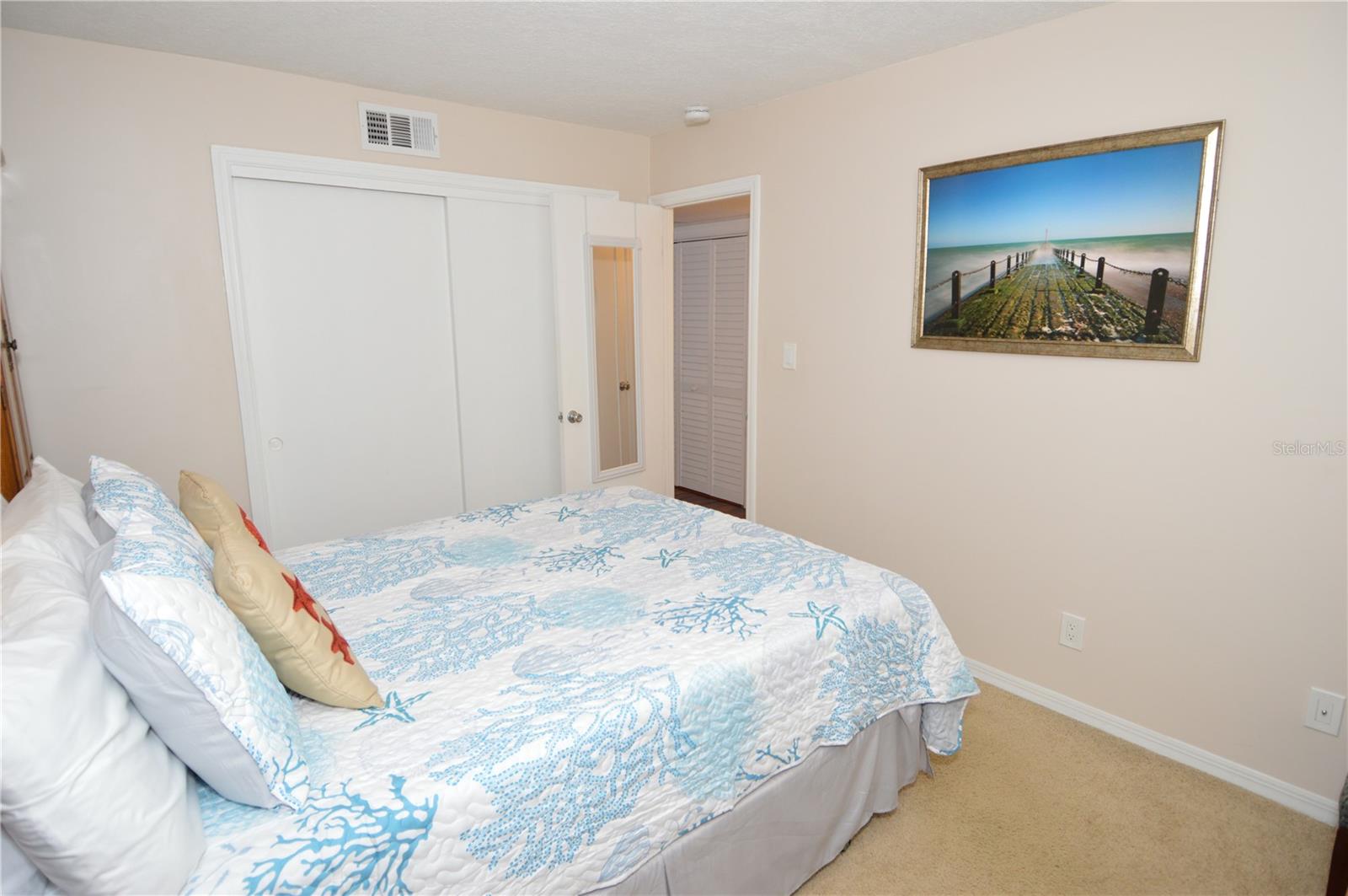213 SEAHORSE DR SE #B, ST PETERSBURG, FL, 33705