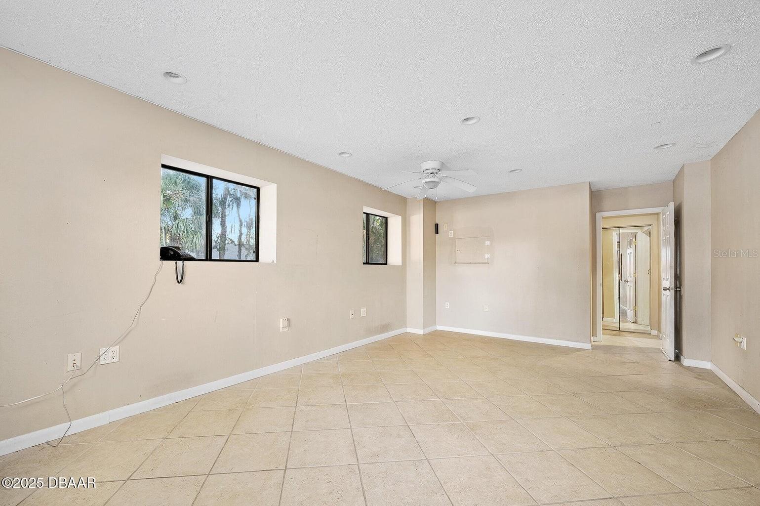 602 TOMOKA AVE, ORMOND BEACH, FL, 32174