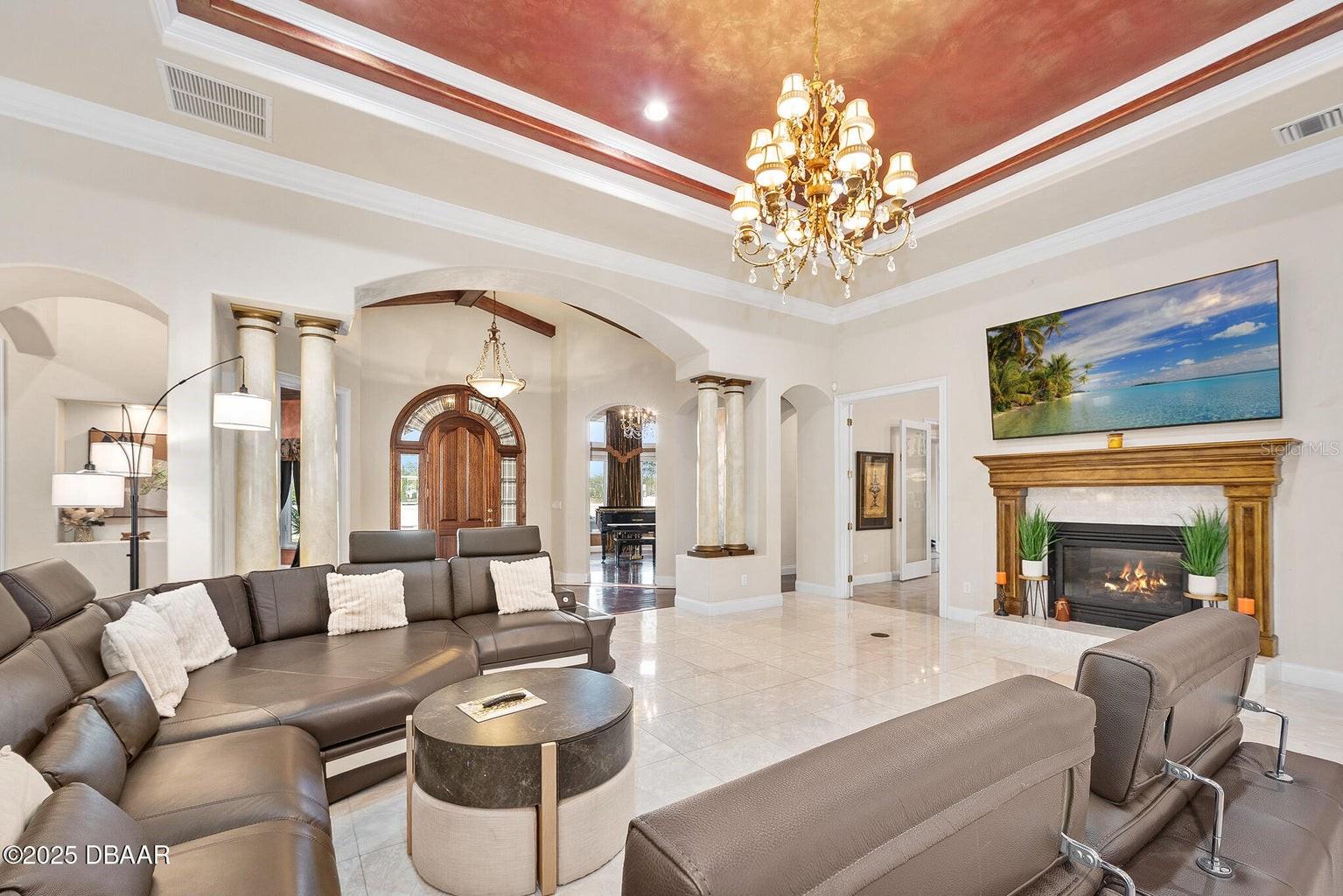 602 TOMOKA AVE, ORMOND BEACH, FL, 32174