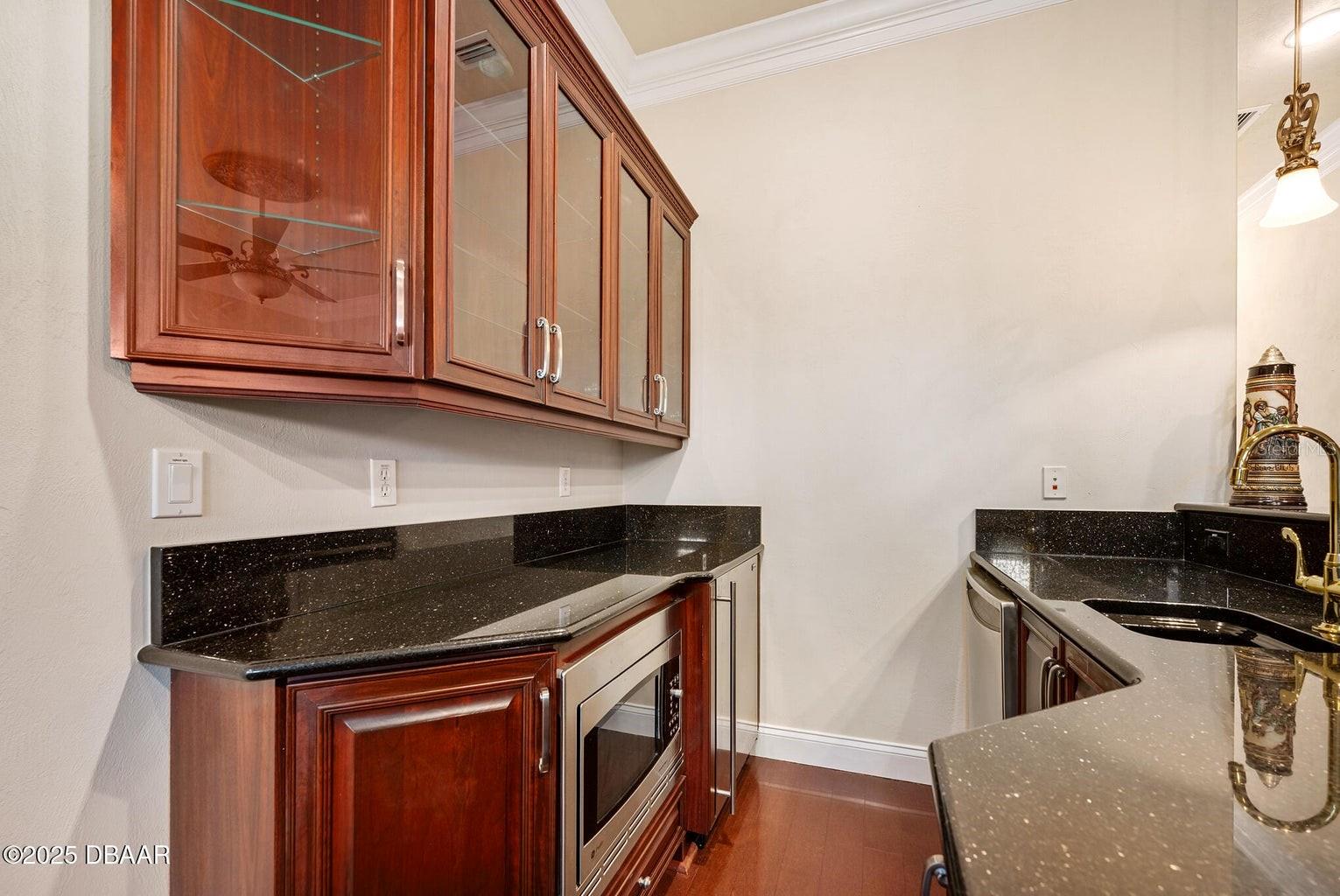 602 TOMOKA AVE, ORMOND BEACH, FL, 32174
