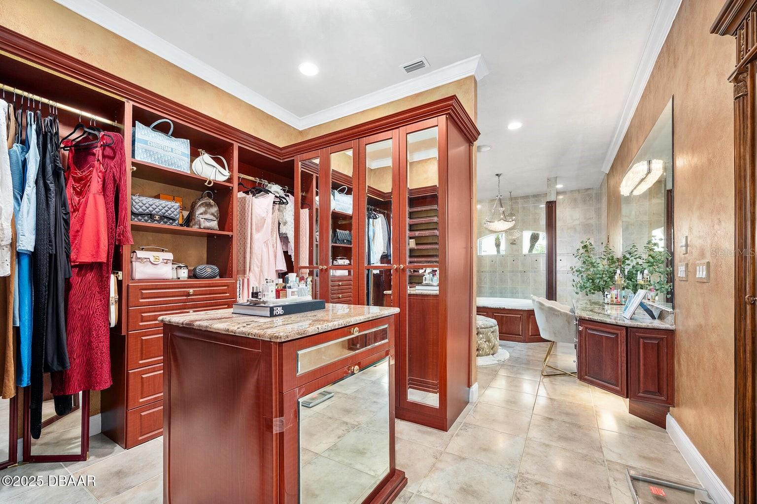 602 TOMOKA AVE, ORMOND BEACH, FL, 32174