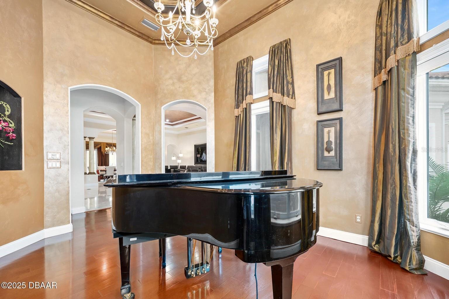 602 TOMOKA AVE, ORMOND BEACH, FL, 32174