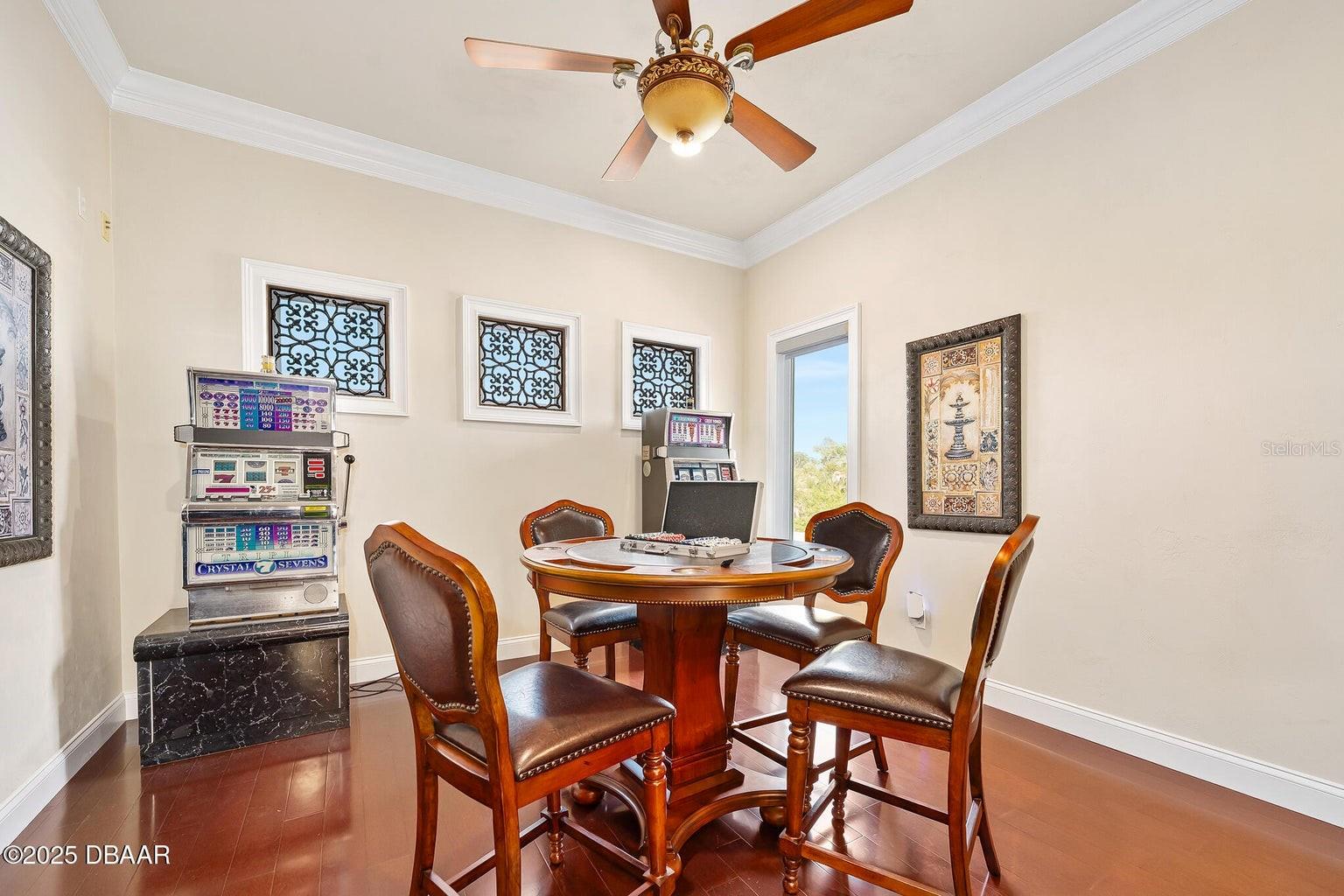 602 TOMOKA AVE, ORMOND BEACH, FL, 32174