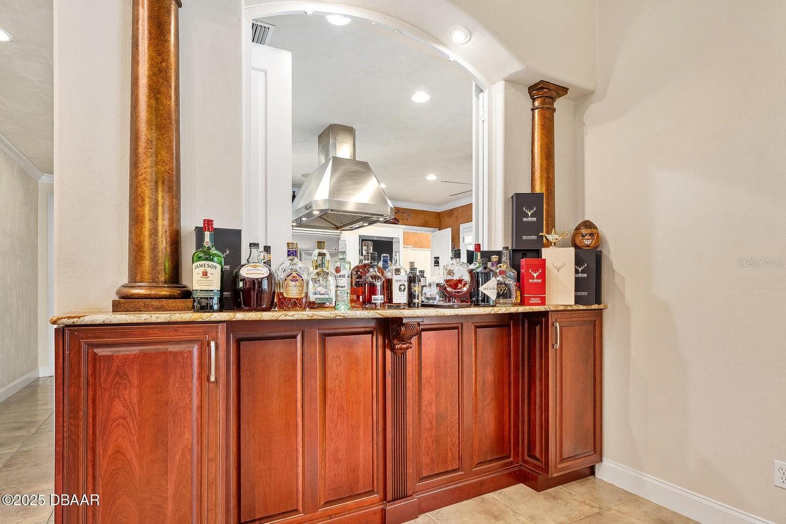 602 TOMOKA AVE, ORMOND BEACH, FL, 32174