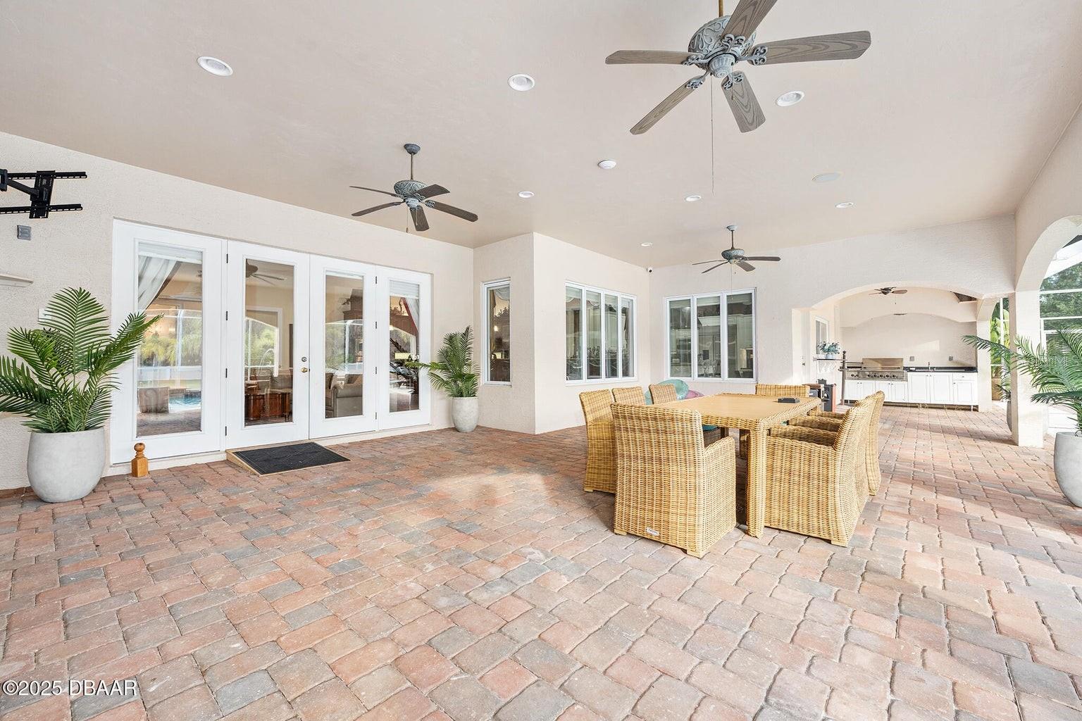 602 TOMOKA AVE, ORMOND BEACH, FL, 32174