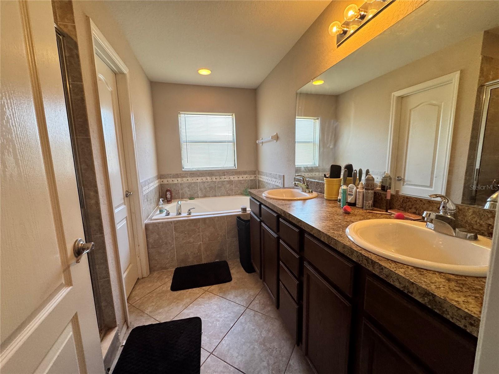 2235 LAKERIDGE DR, WINTER HAVEN, FL, 33881