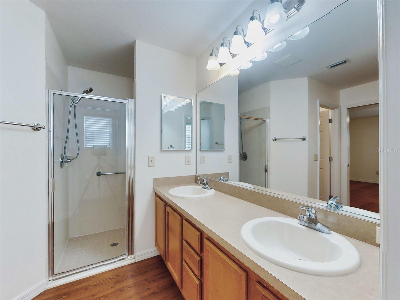 1521 HOLLYBERRY PL, THE VILLAGES, FL, 32162