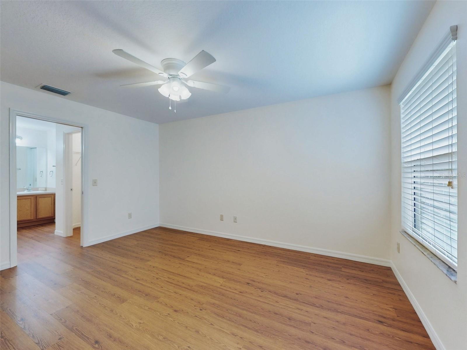 1521 HOLLYBERRY PL, THE VILLAGES, FL, 32162