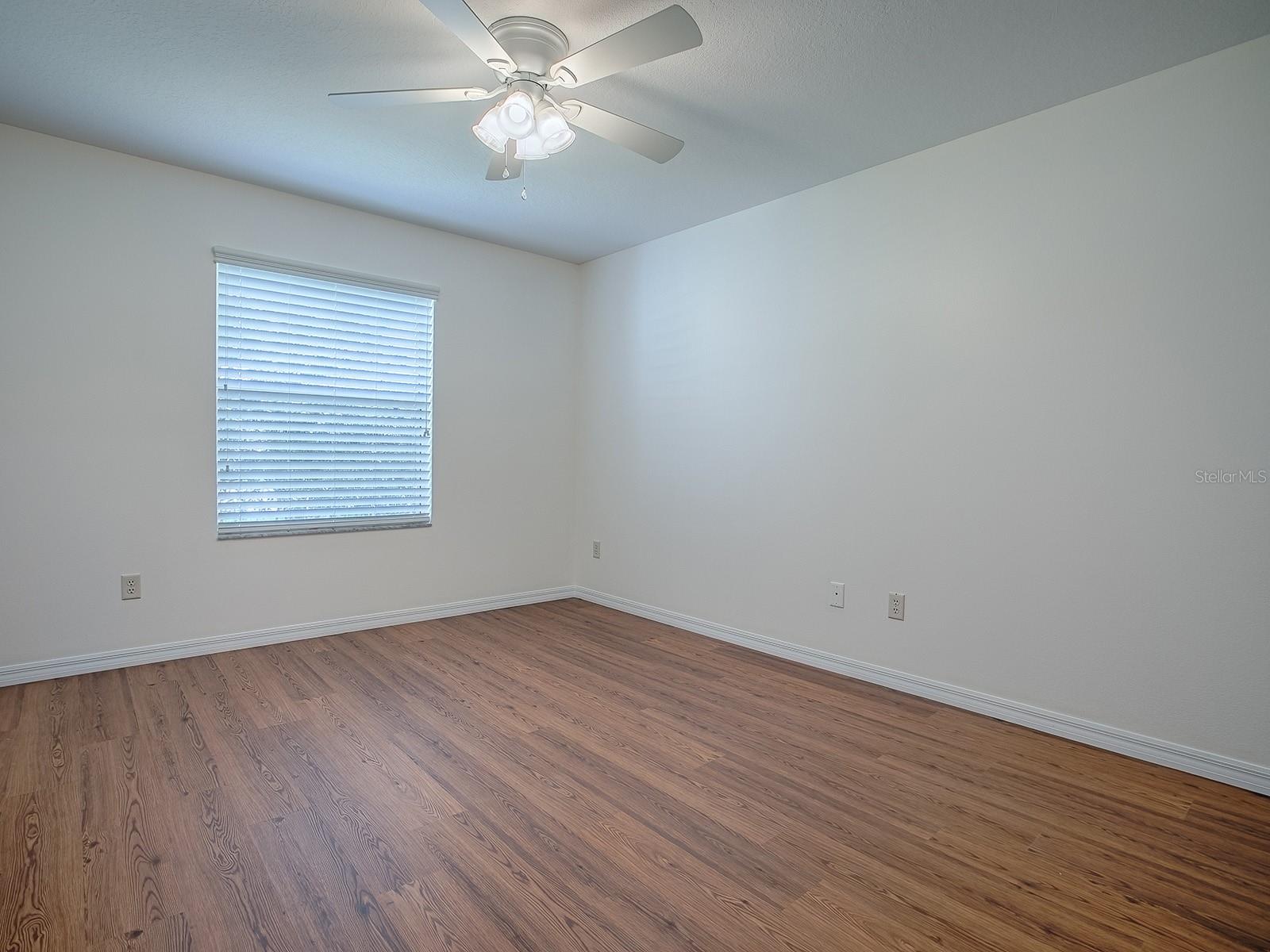 1521 HOLLYBERRY PL, THE VILLAGES, FL, 32162