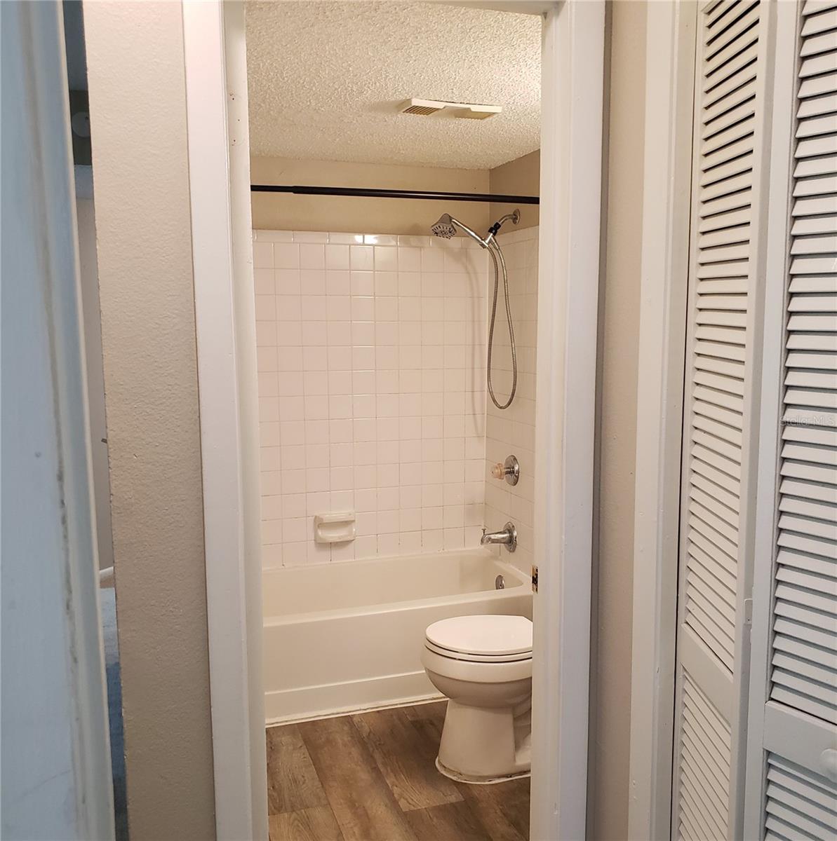 8630 MALLARD RESERVE DR #104, TAMPA, FL, 33614