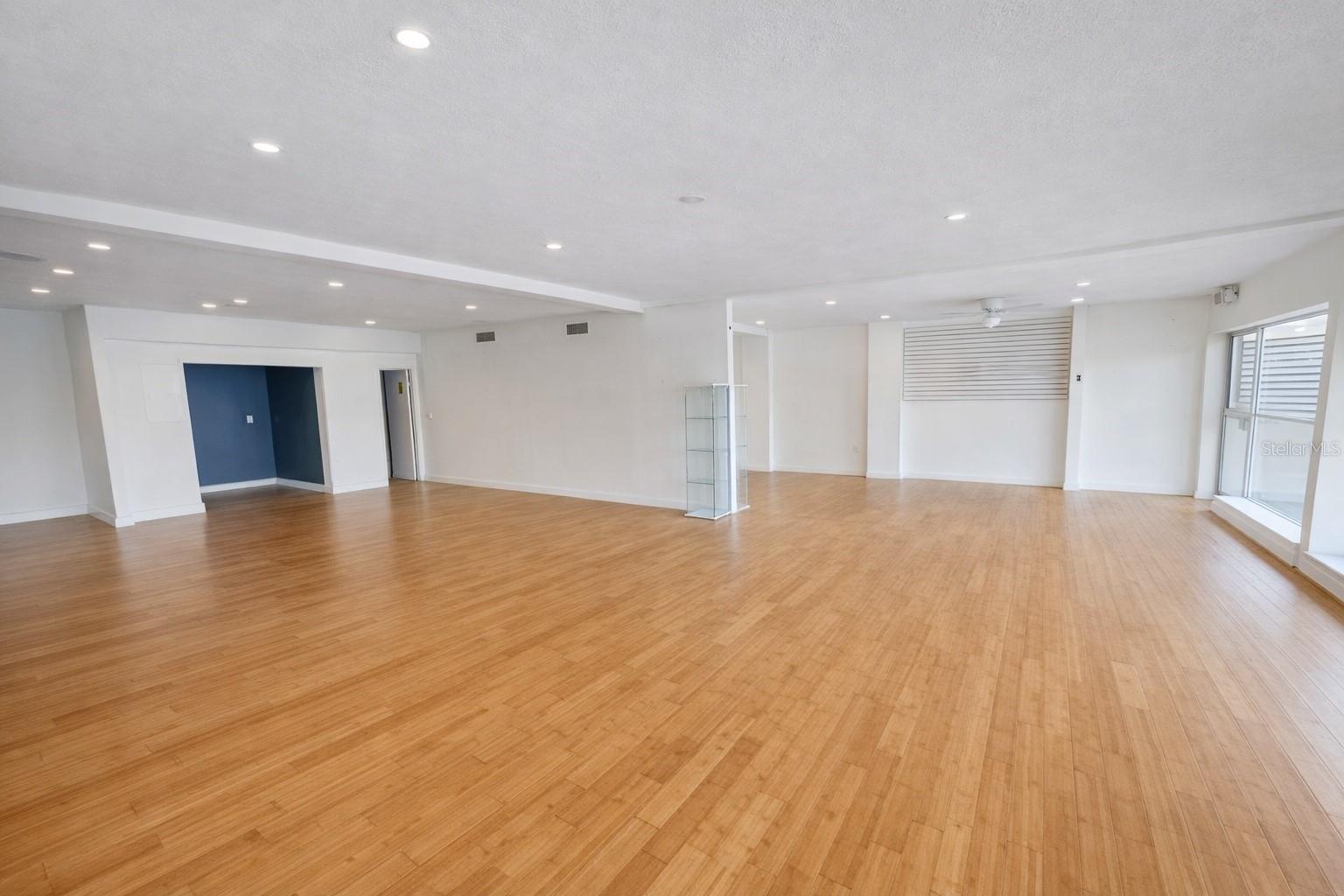 6480 CENTRAL AVE, ST PETERSBURG, FL, 33707