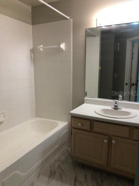 1939 SUMMER CLUB DR #215, OVIEDO, FL, 32765