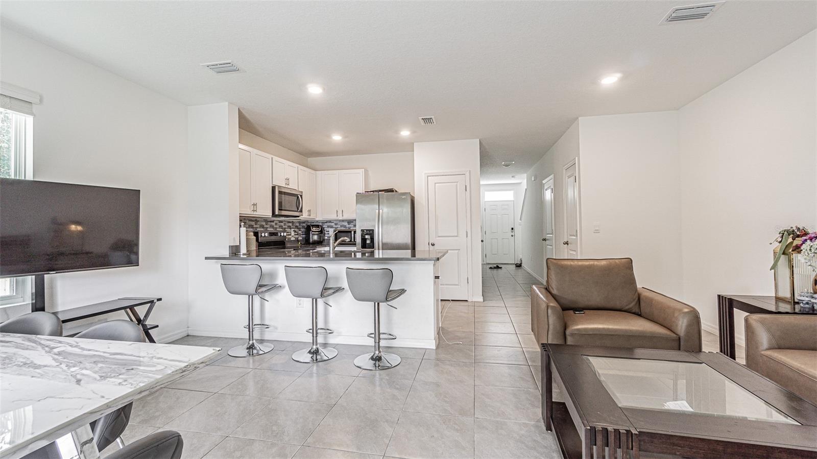 6358 SOPHIE OAKS CT, TAMPA, FL, 33610