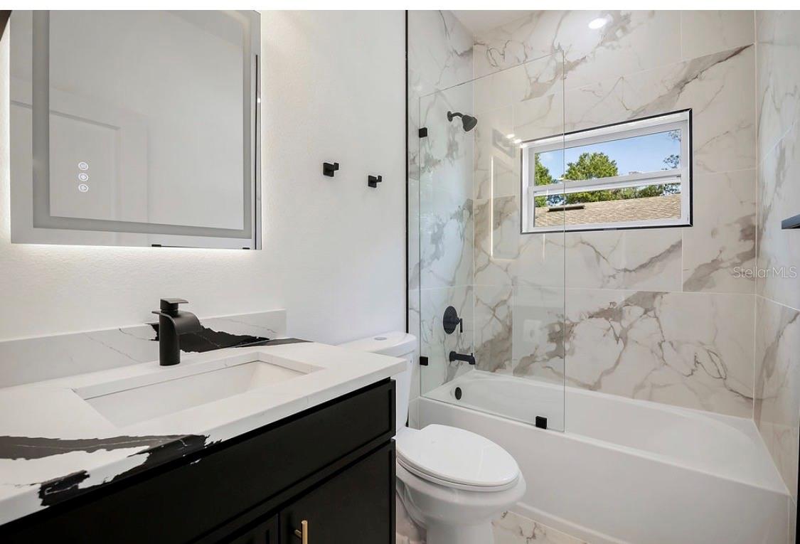 1231 DUNBAR AVE, SANFORD, FL, 32771