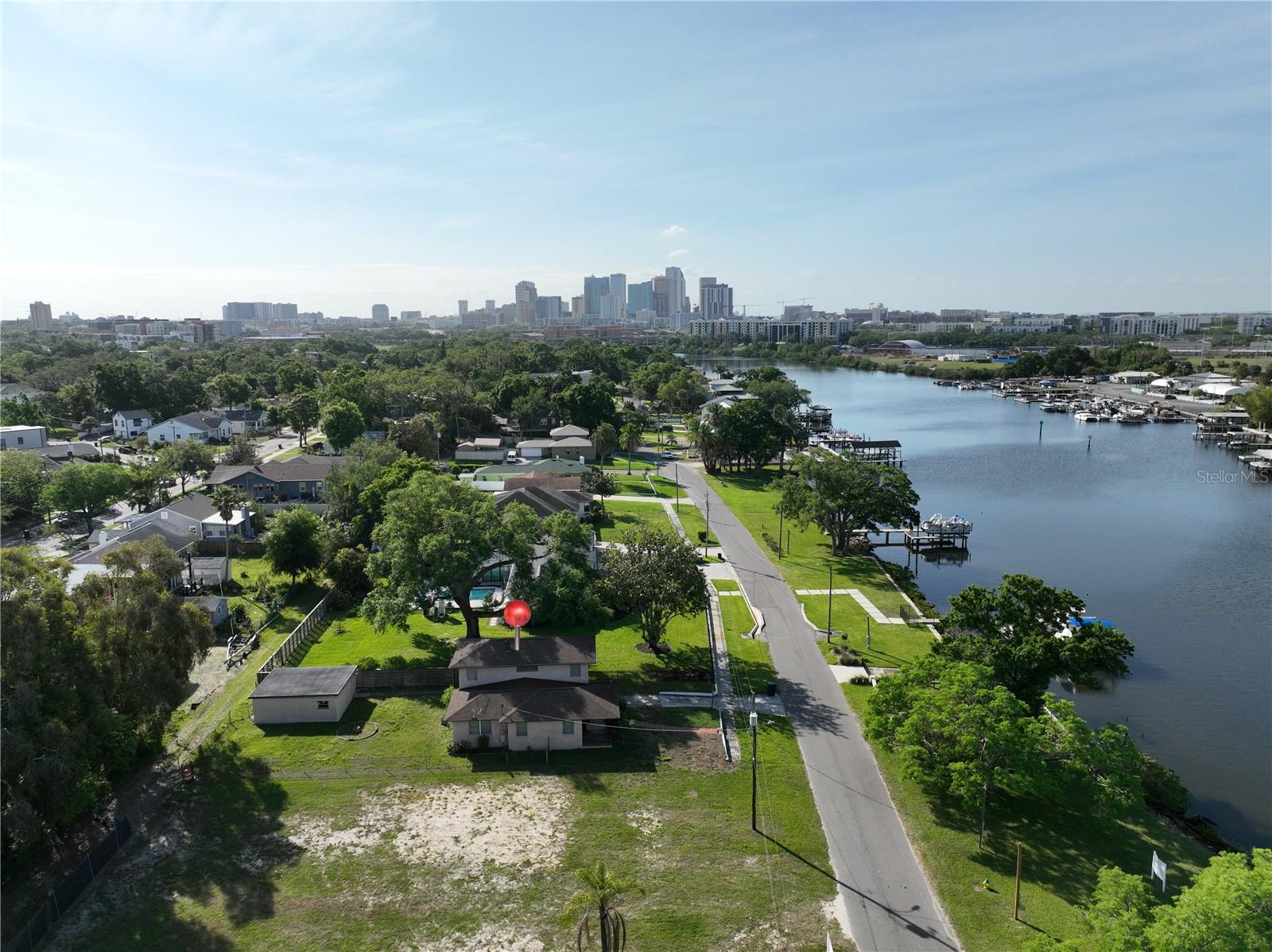 2515 N RIVERSIDE DR, TAMPA, FL, 33602