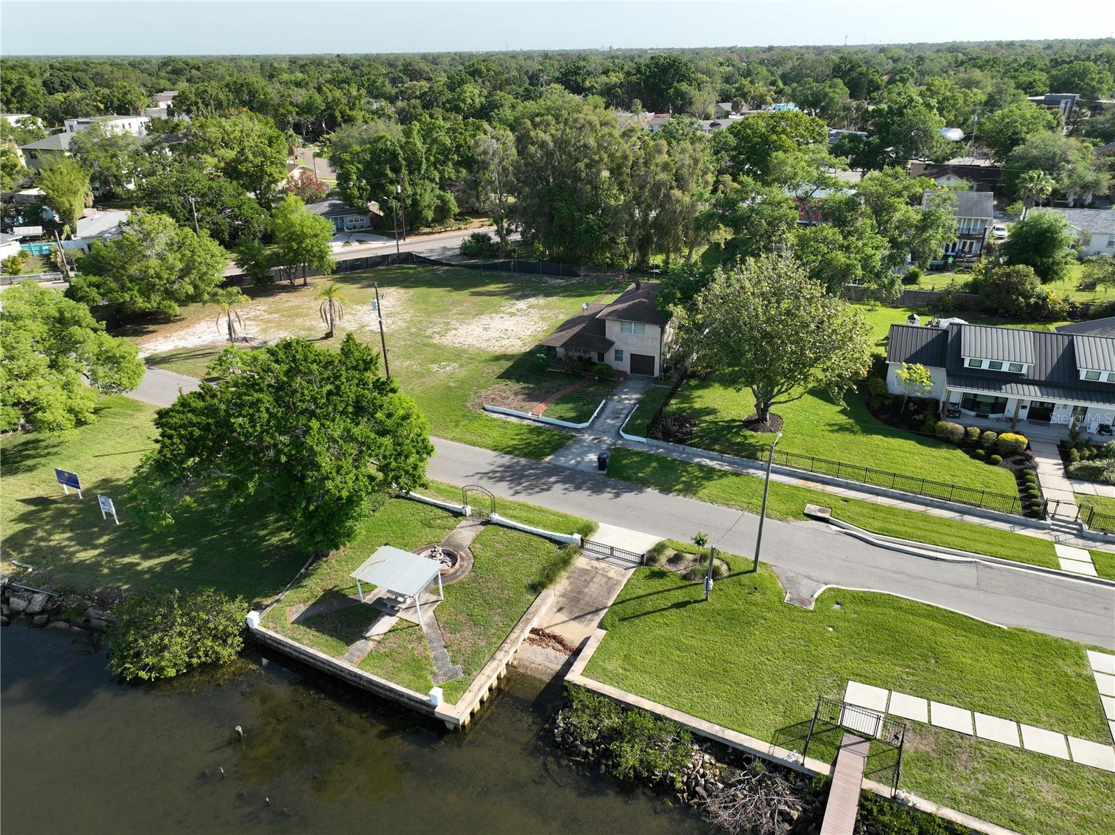 2515 N RIVERSIDE DR, TAMPA, FL, 33602