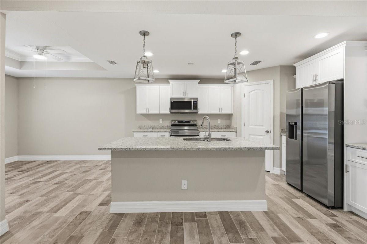 138 SUNNY WAY, ROTONDA WEST, FL, 33947