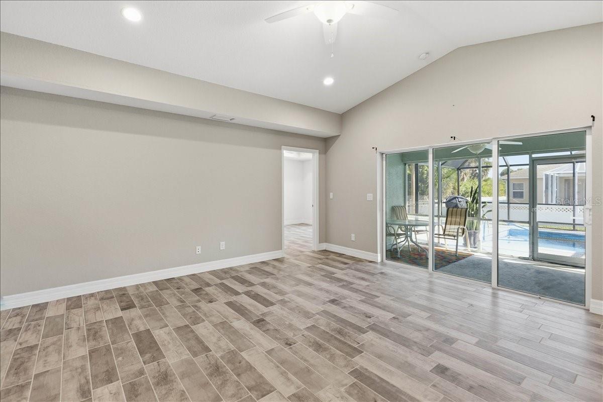 138 SUNNY WAY, ROTONDA WEST, FL, 33947