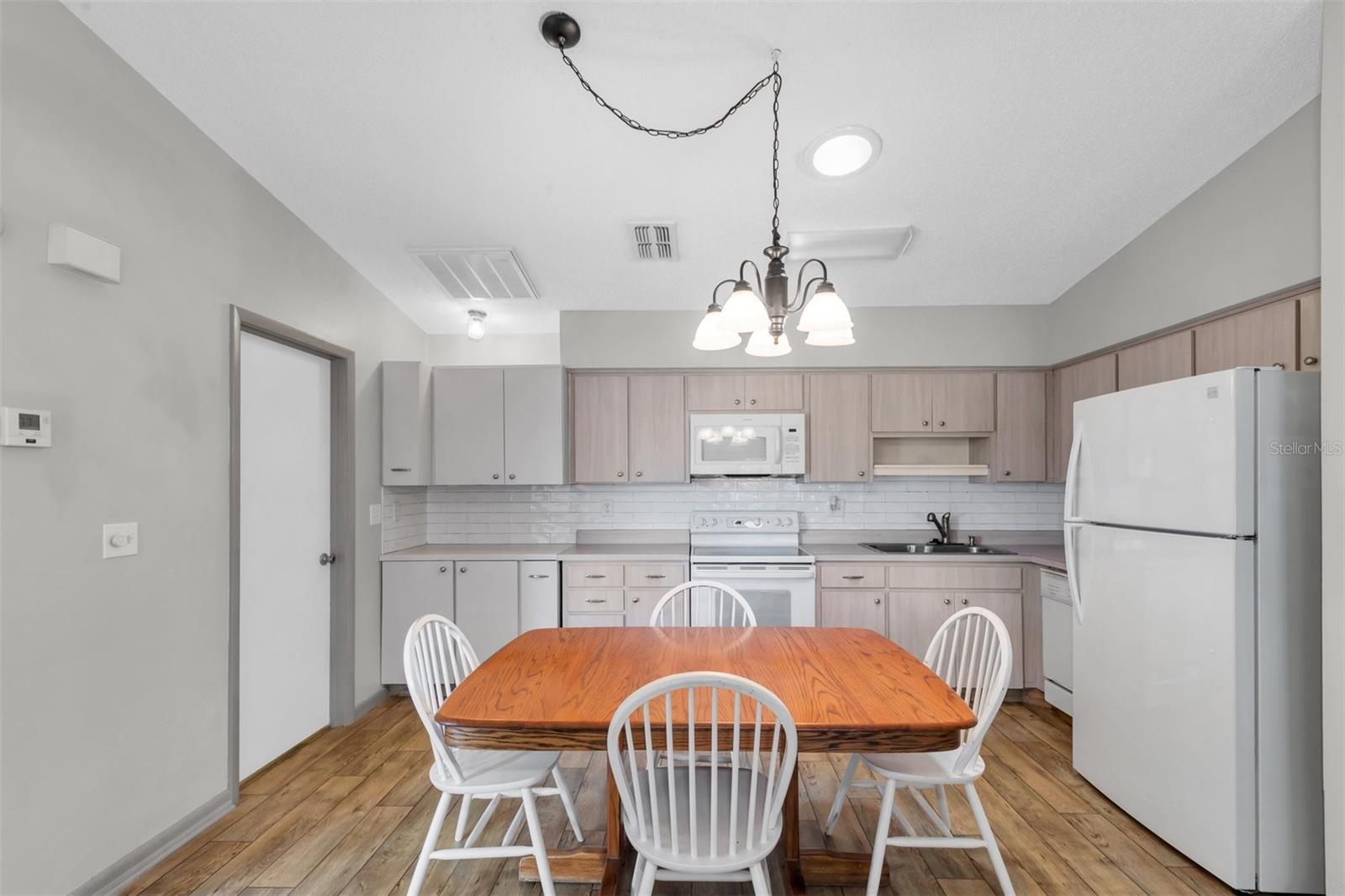 37730 ALISSA DR, ZEPHYRHILLS, FL, 33542