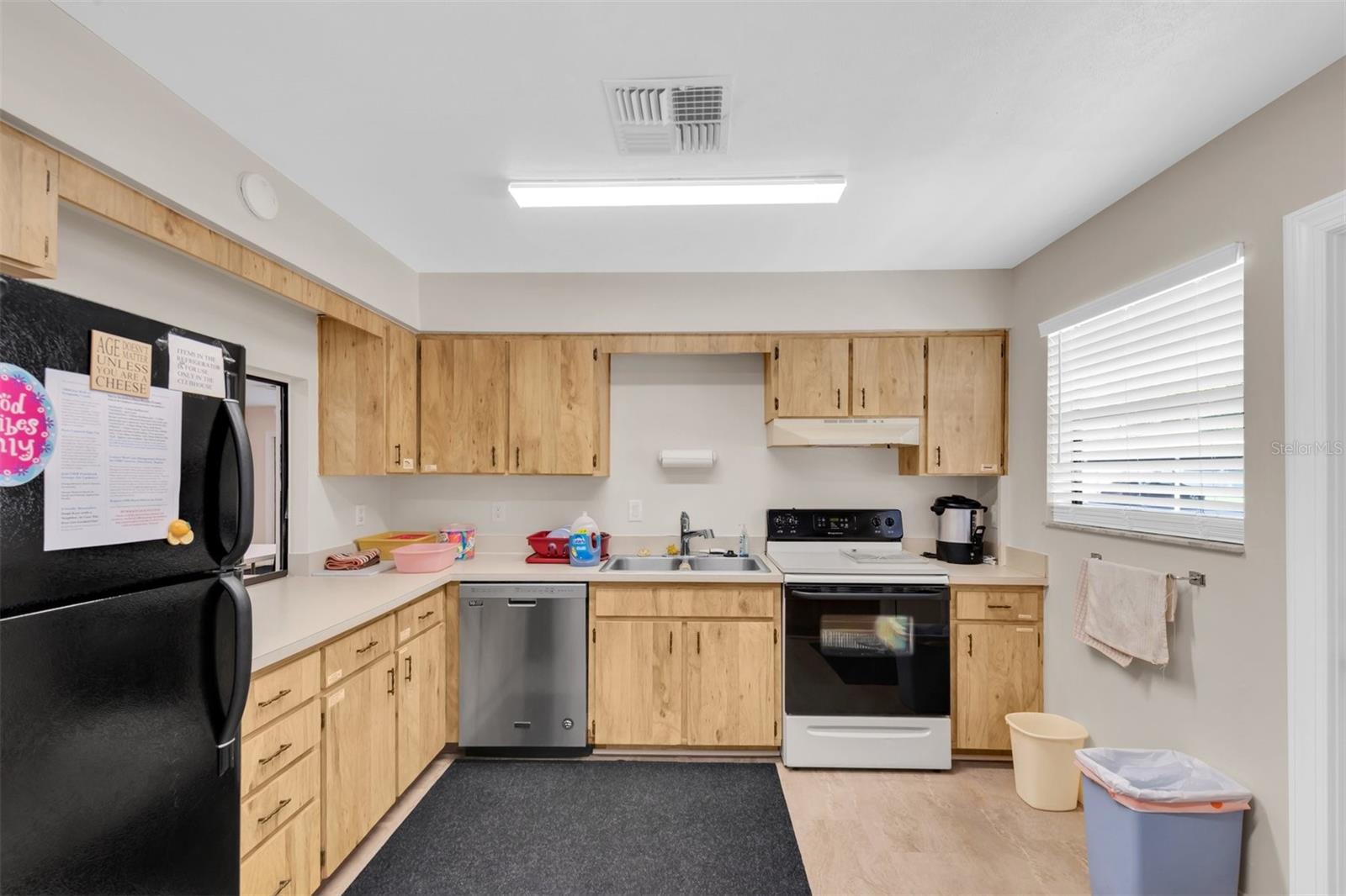 37730 ALISSA DR, ZEPHYRHILLS, FL, 33542