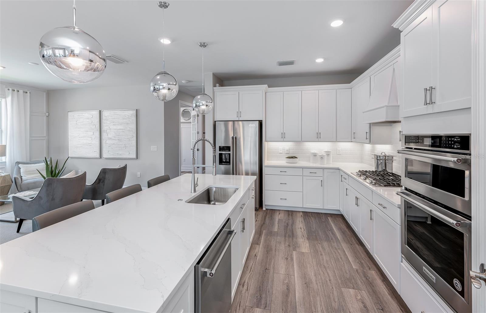 26637 BERING DR, ENGLEWOOD, FL, 34223