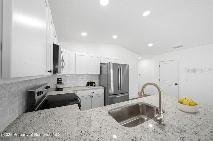 6356 MARINER BLVD, SPRING HILL, FL, 34609