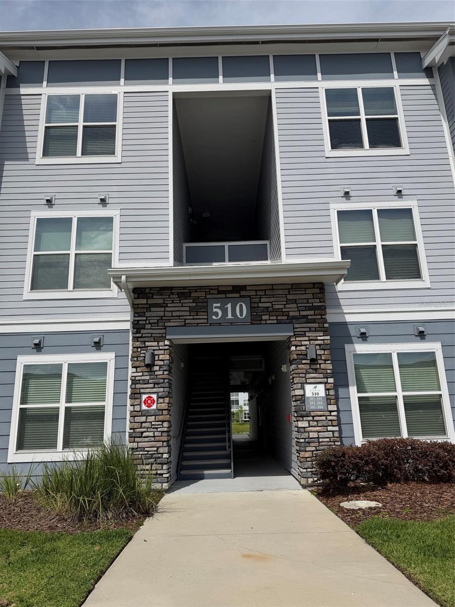 510 ACADEMY DR #303, KISSIMMEE, FL, 34744