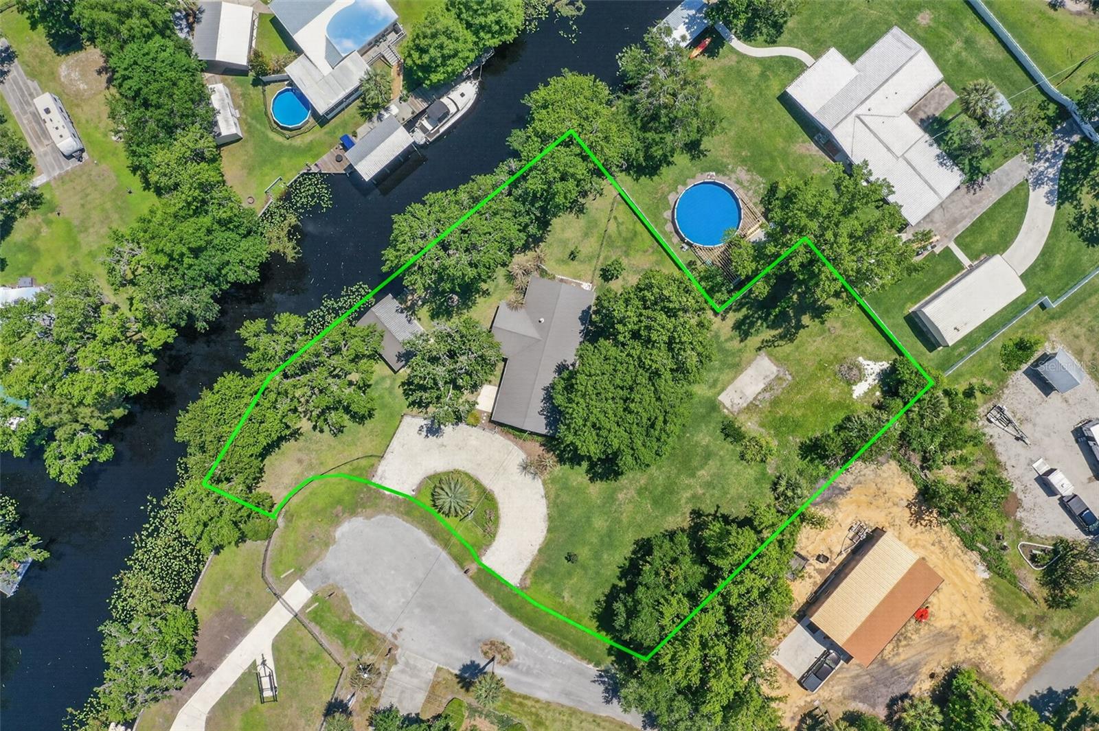 137 & 135 RIVERSIDE DR, SATSUMA, FL, 32189