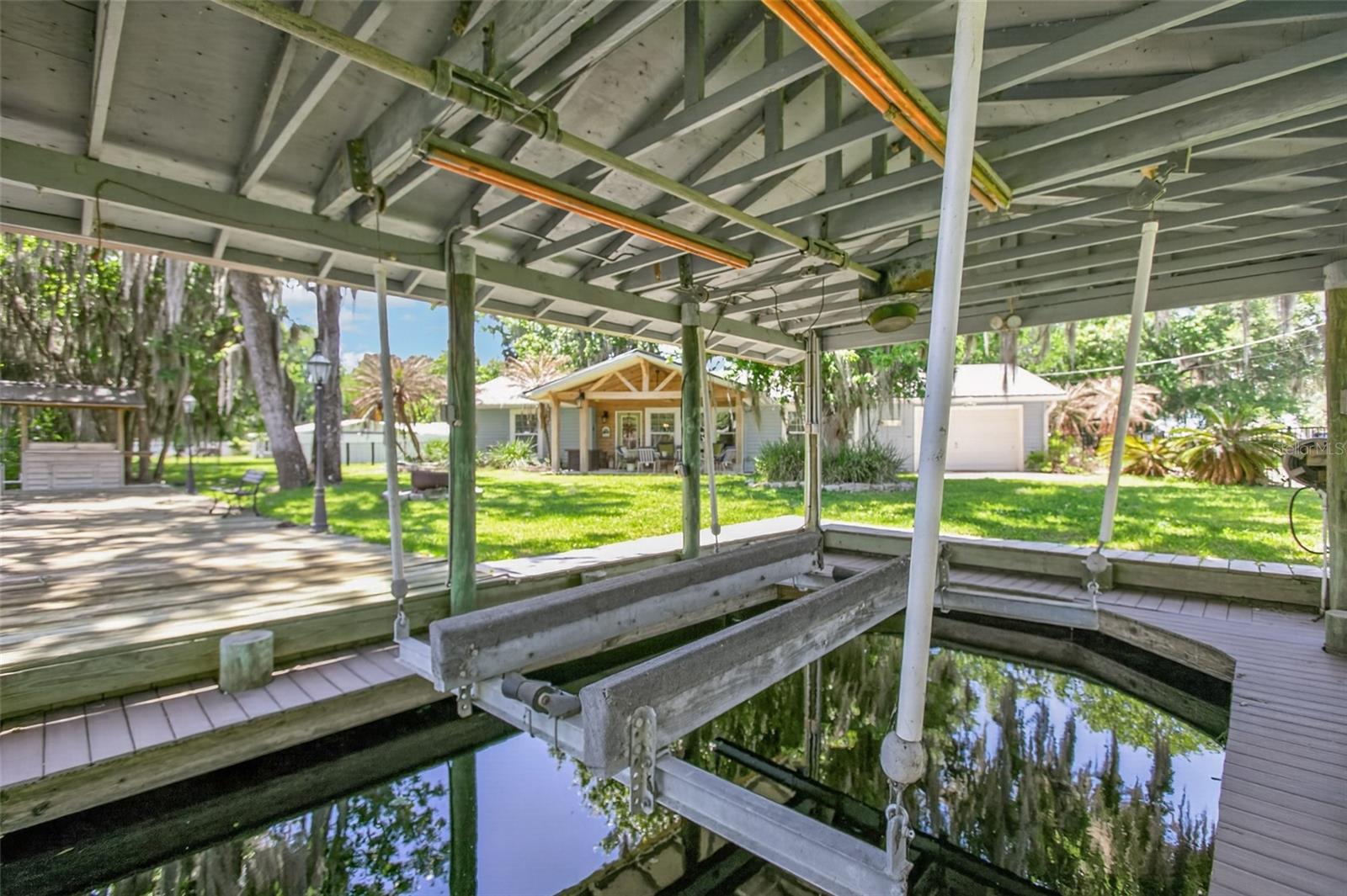 137 & 135 RIVERSIDE DR, SATSUMA, FL, 32189