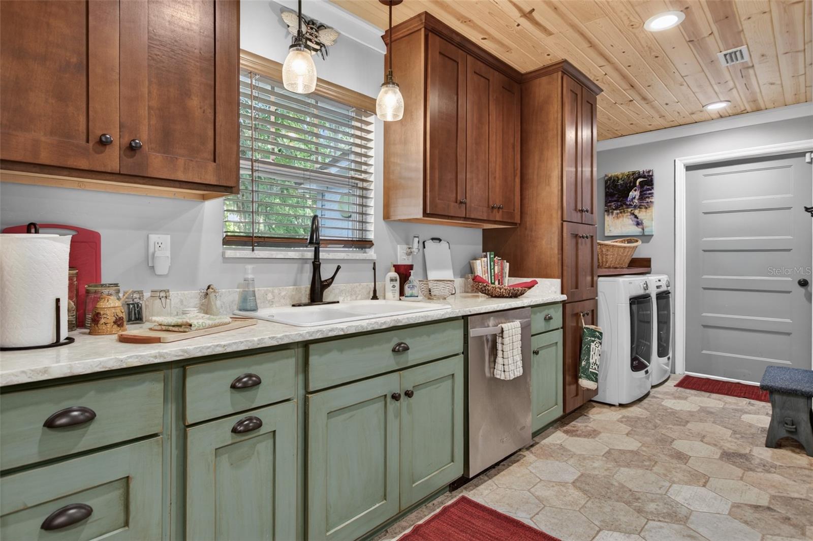 137 & 135 RIVERSIDE DR, SATSUMA, FL, 32189