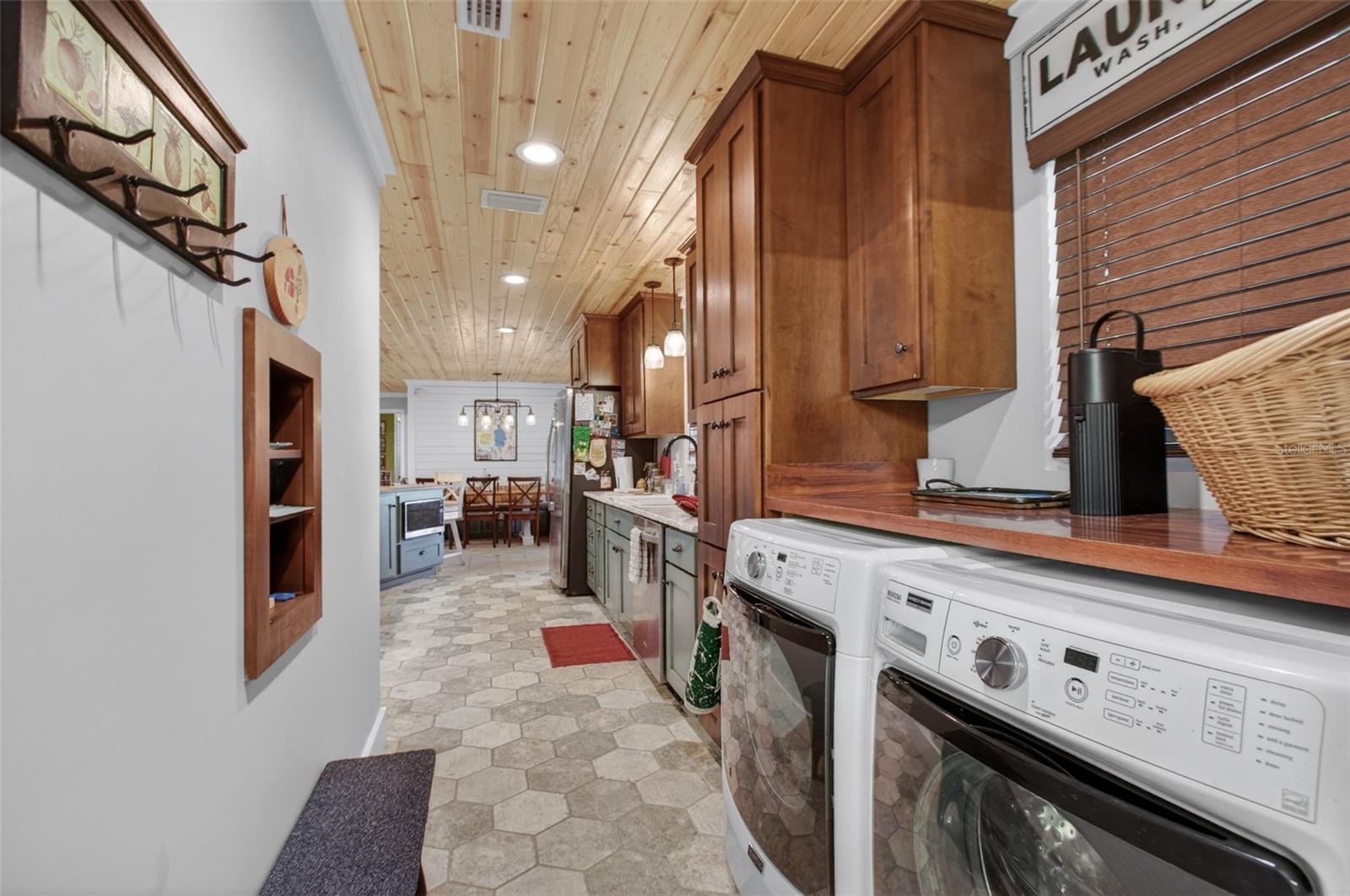 137 & 135 RIVERSIDE DR, SATSUMA, FL, 32189