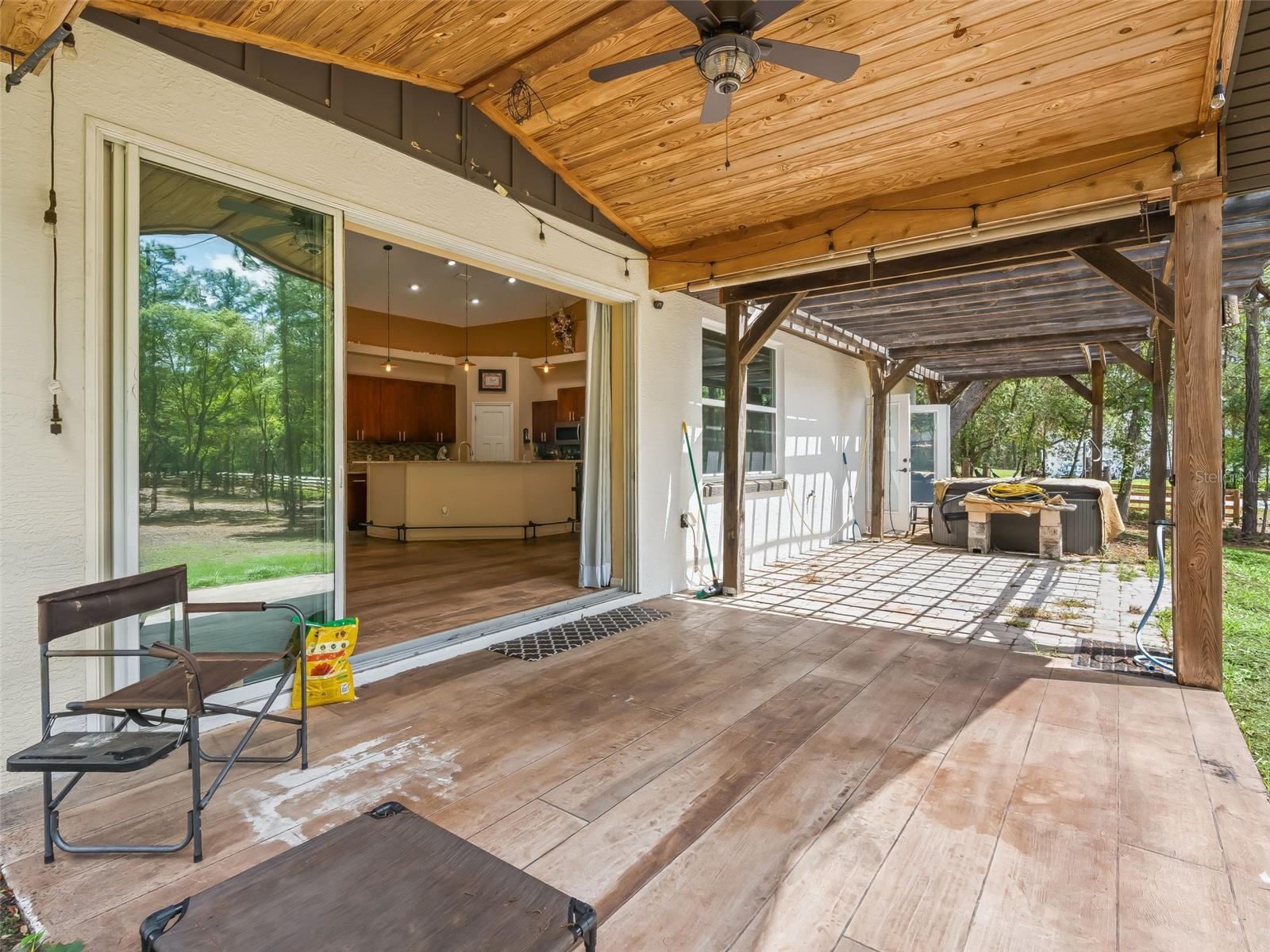 2187 COUNTY ROAD 243C, WILDWOOD, FL, 34785