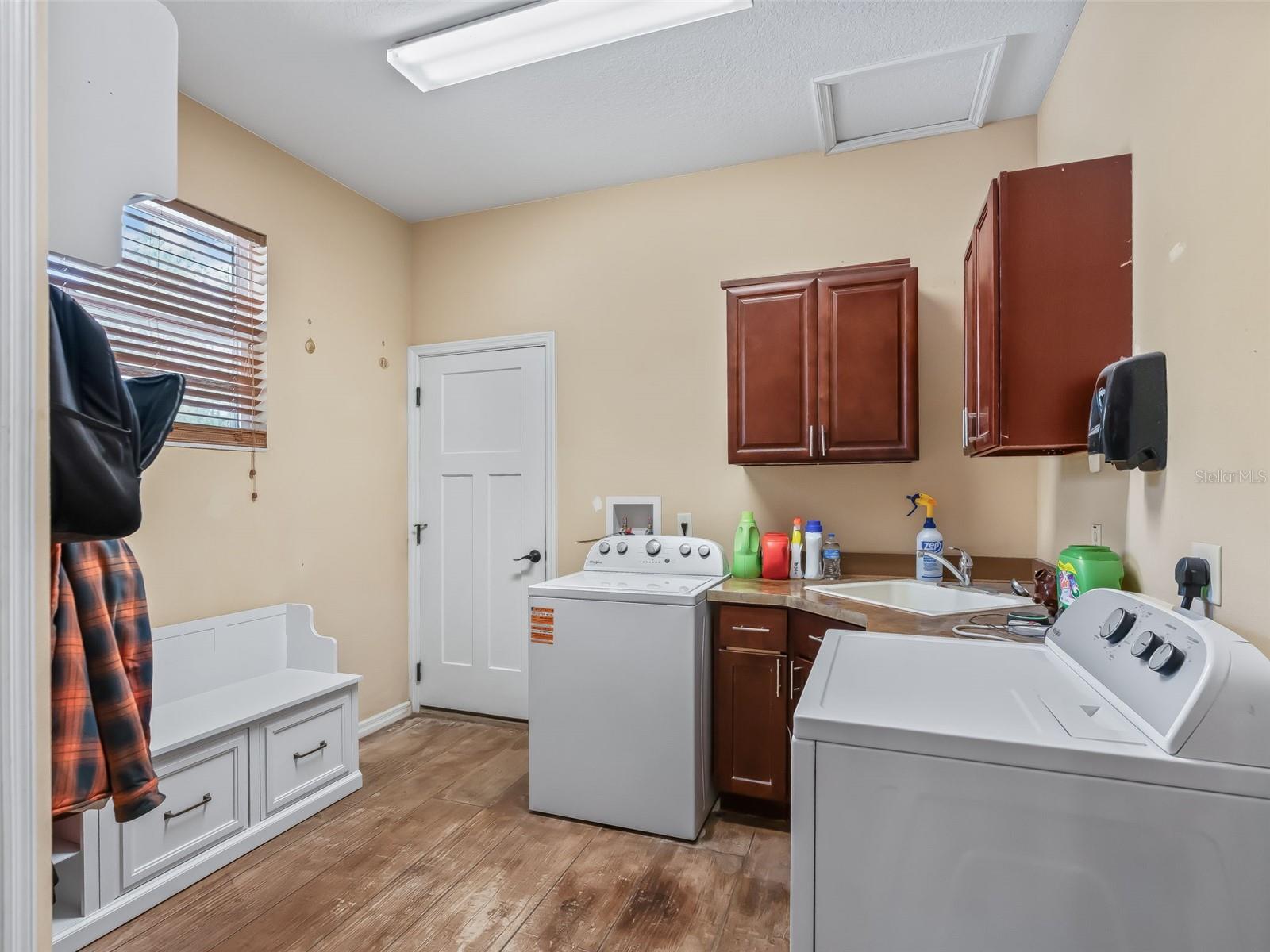 2187 COUNTY ROAD 243C, WILDWOOD, FL, 34785