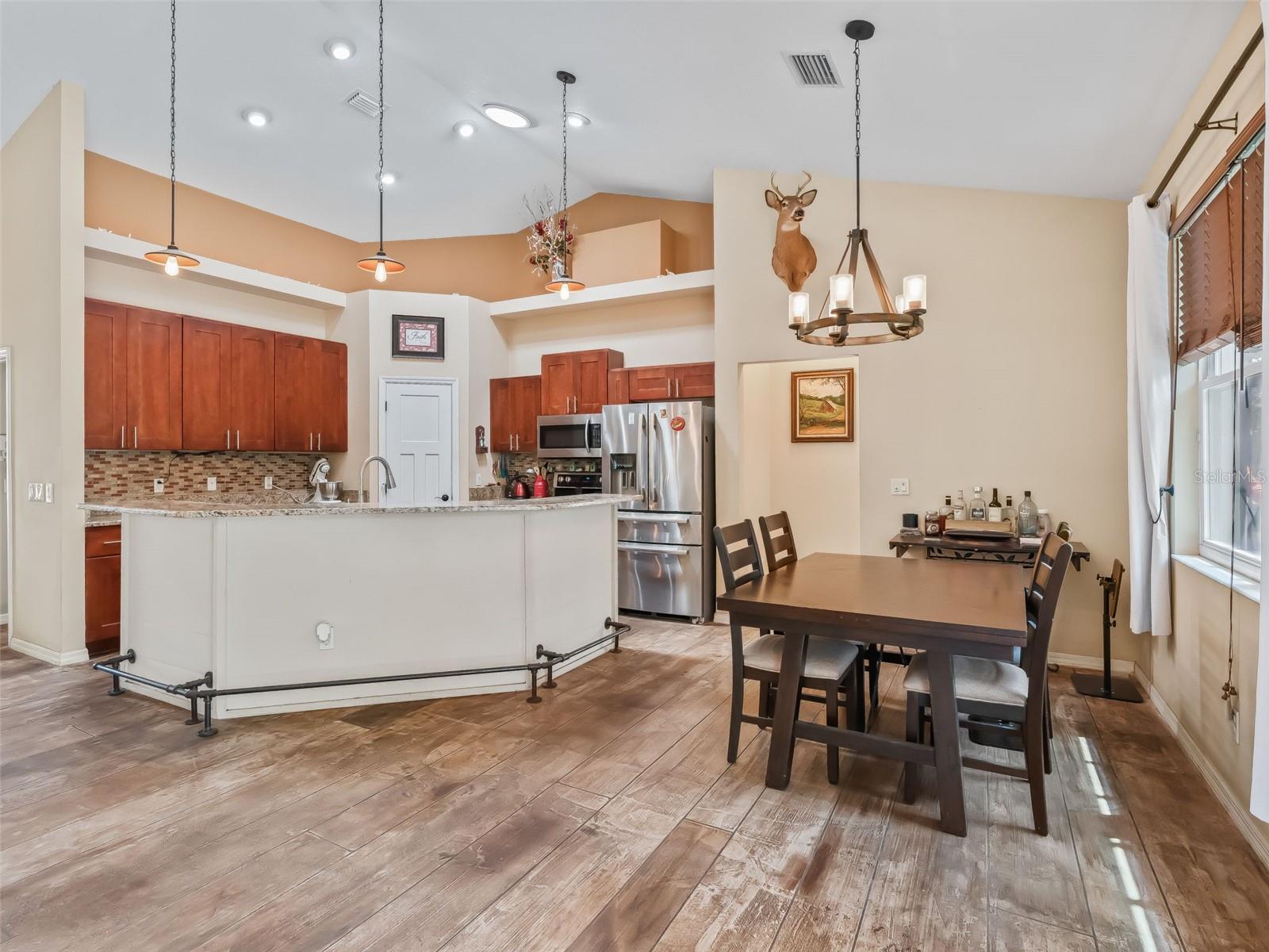 2187 COUNTY ROAD 243C, WILDWOOD, FL, 34785