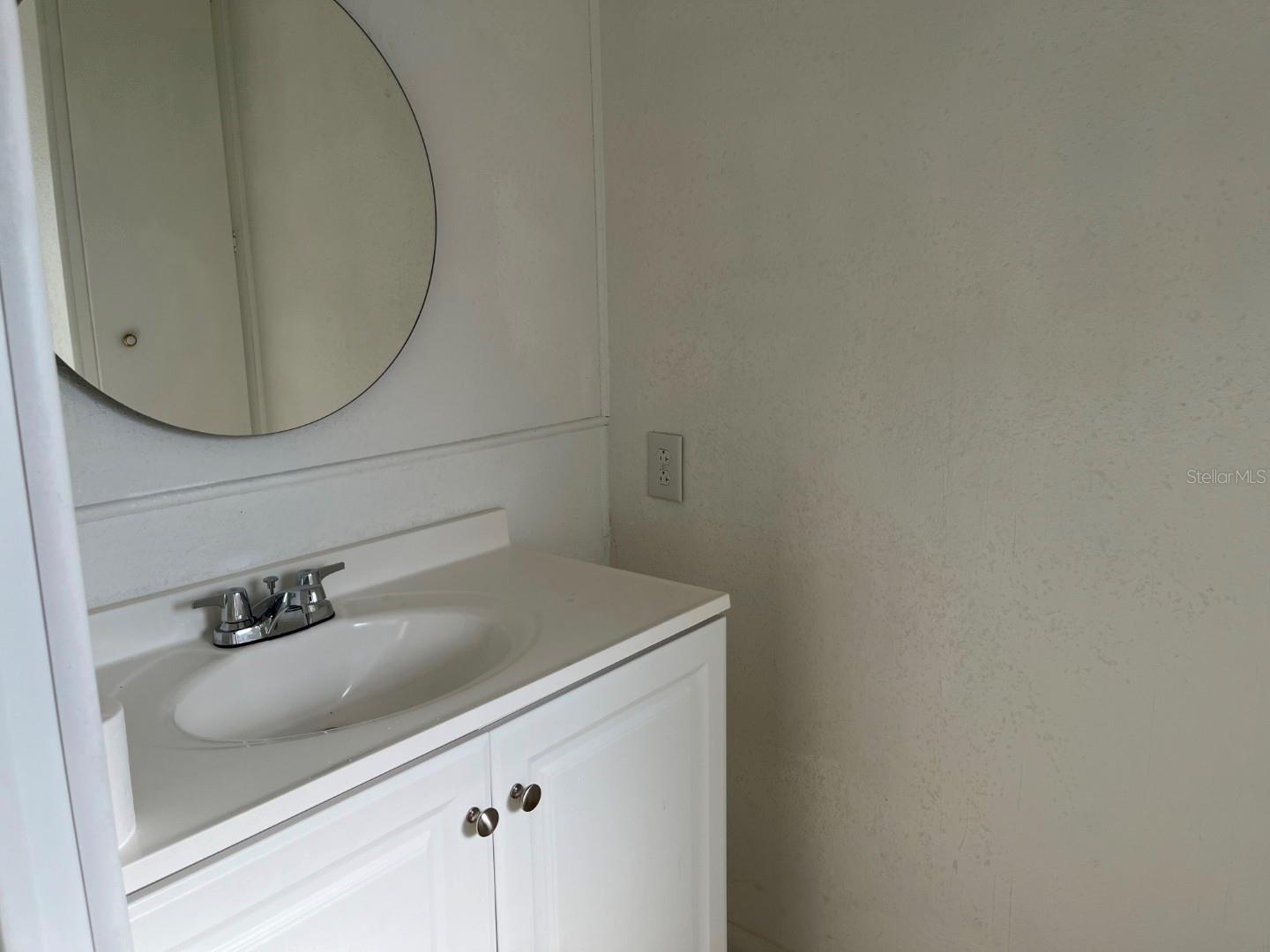 2505 E BAY DR #77, LARGO, FL, 33771