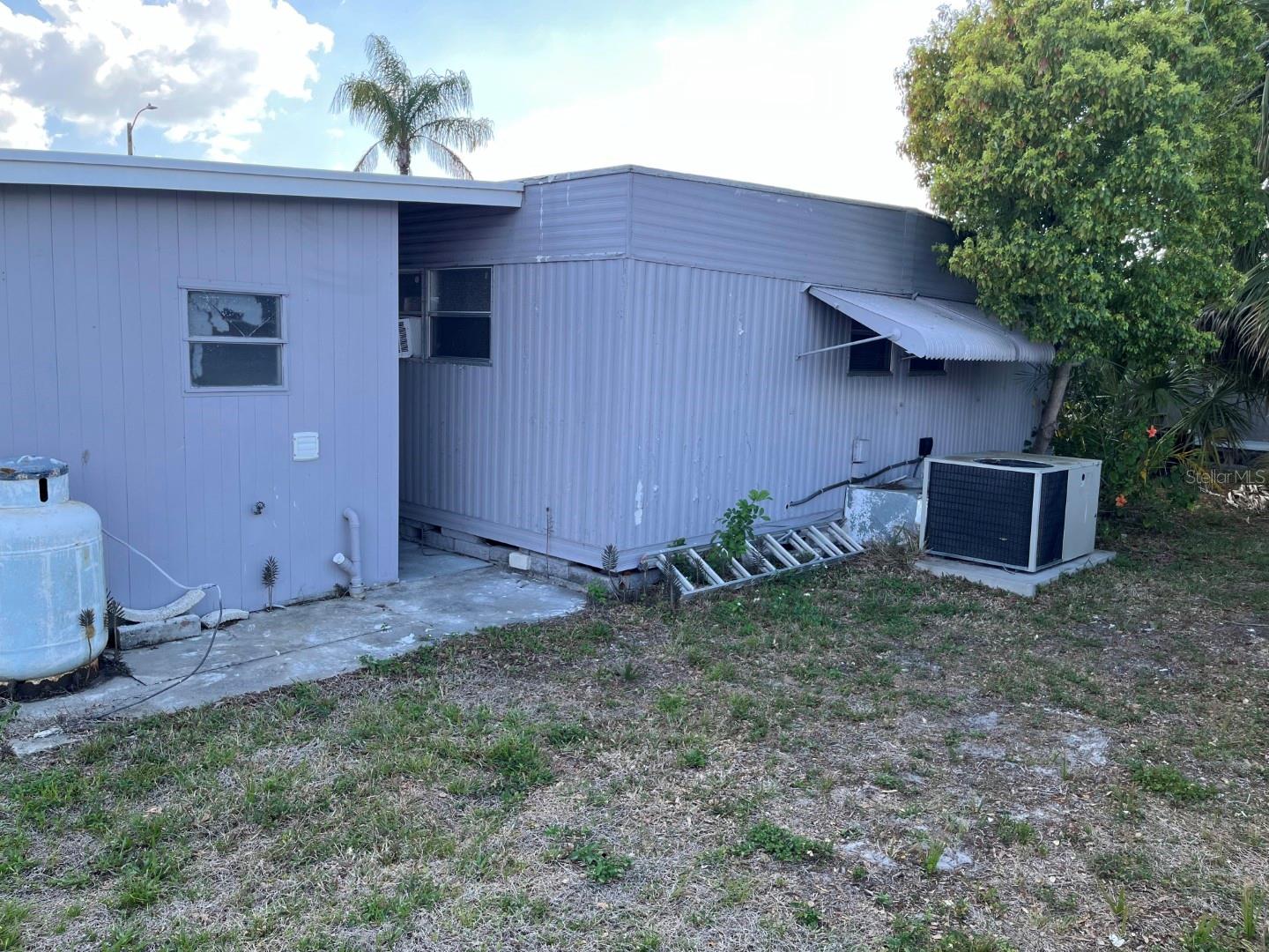 2505 E BAY DR #77, LARGO, FL, 33771